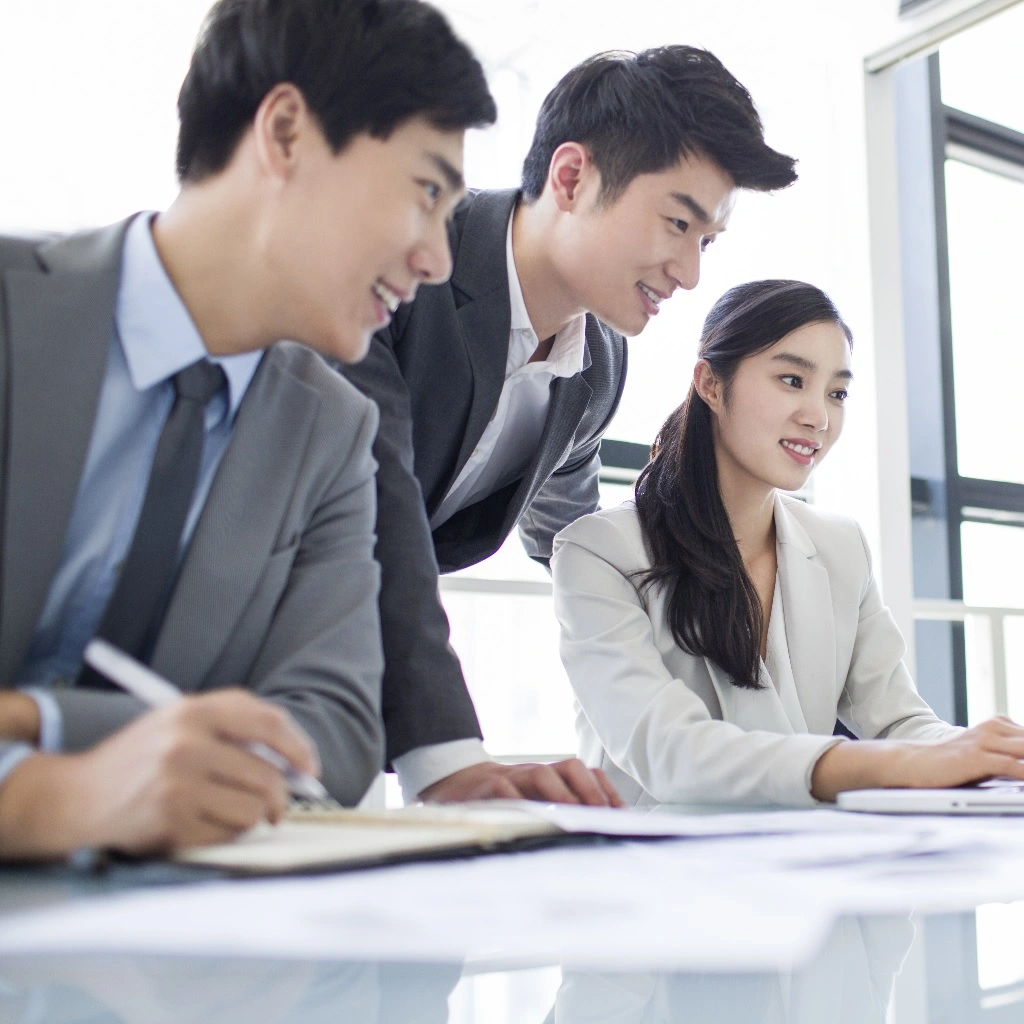 Soft Skill มีอะไรบ้าง รวม 8 ทักษะสำคัญในการทำงานปี 2025 1 หลักสูตร Soft Skill 2025 มีอะไรบ้าง